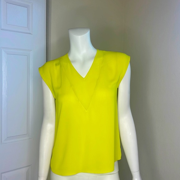 Express Tops - 08 Beautiful blouse